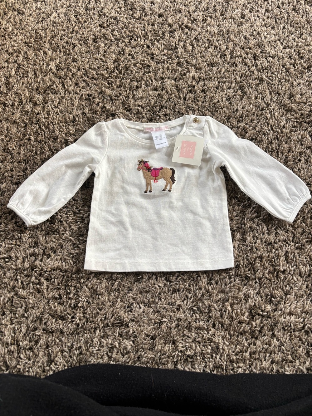 Janie and Jack Cream Long-Sleeve Top with Horse Appliqué size 3-6 months